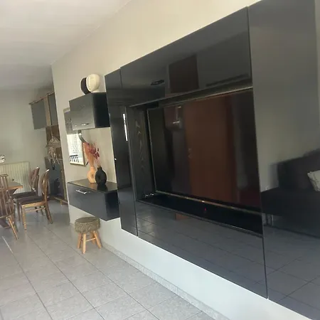 Fillios House Néa Péramos